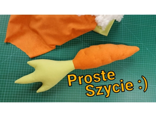 Poradnik jak uszyć pluszową marchewkę.